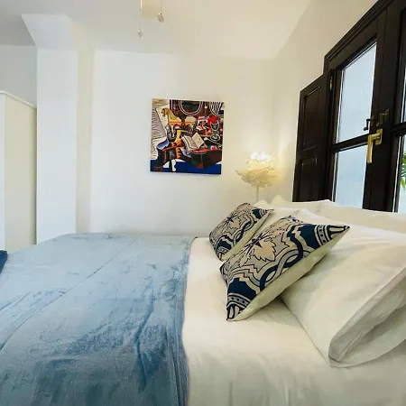 Casa Florestos - Studio Miro Old Town Apartment Estepona